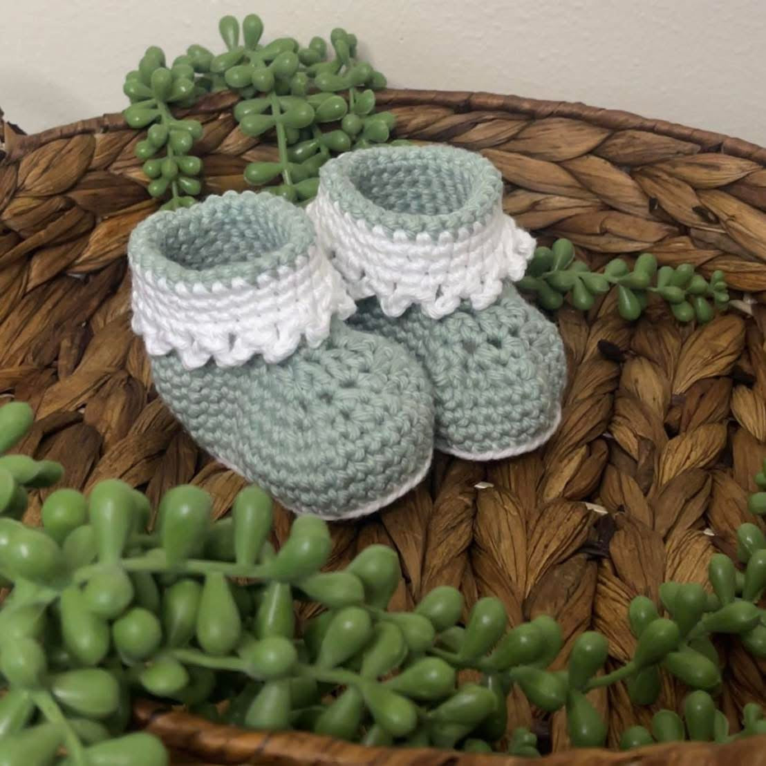 Handmade Crochet Baby Booties | Soft Baby Shoes | Custom Baby Gift | Newborn Crochet Booties